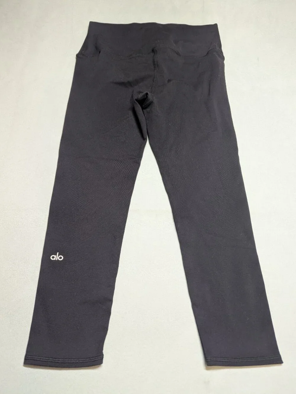 ALO Yoga crafted from